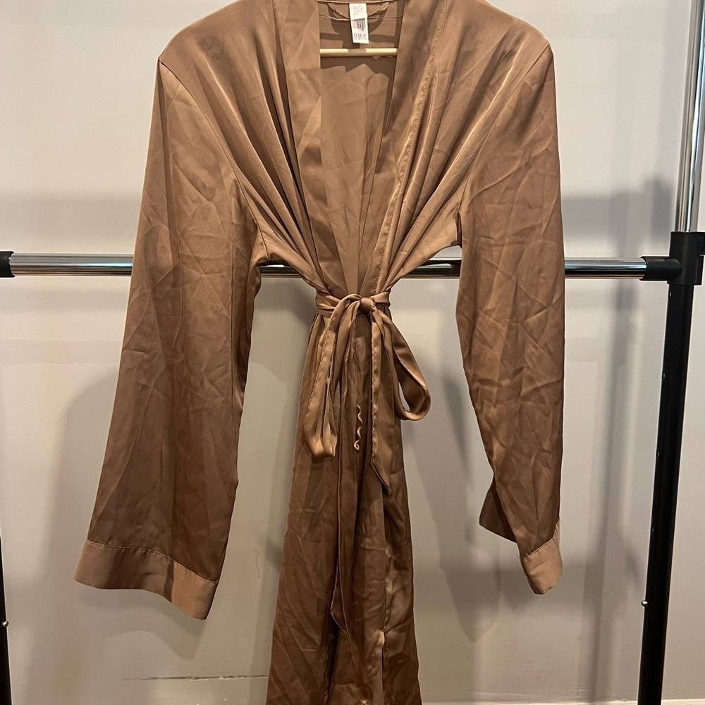 Elegant Brown Satin Robe
